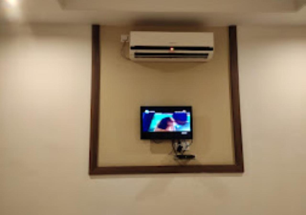 Hotel Jaltarang Kalmath Kankavali Ngoại thất bức ảnh
