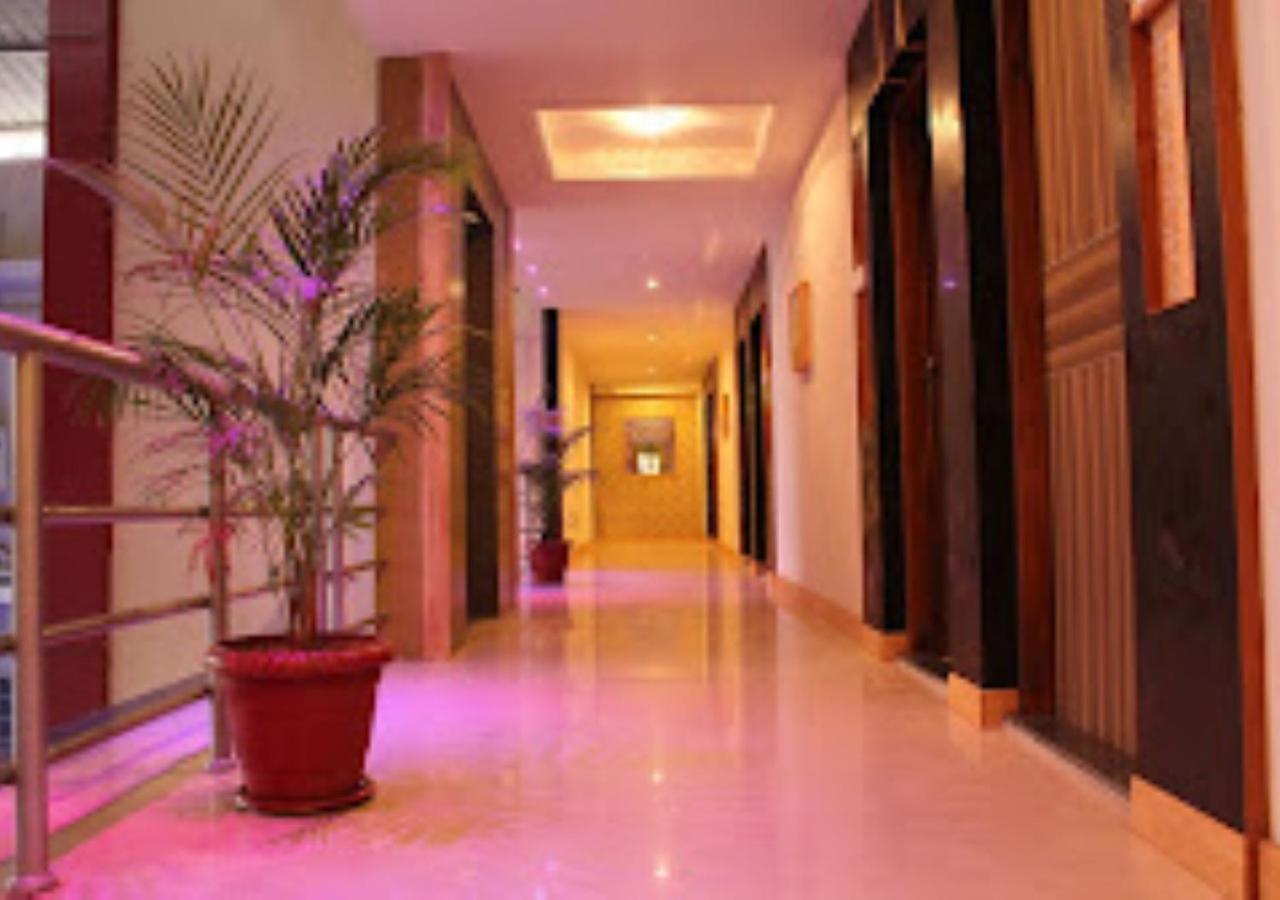 Hotel Jaltarang Kalmath Kankavali Ngoại thất bức ảnh